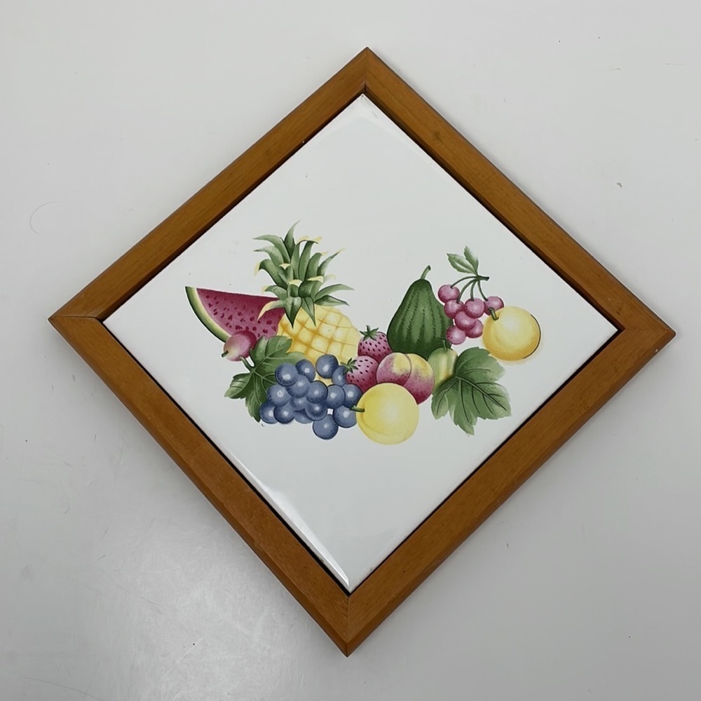 Vintage Trivet Wall Decor Ceramic Fruit Tile in Wooden Frame - Picture 4 of 4